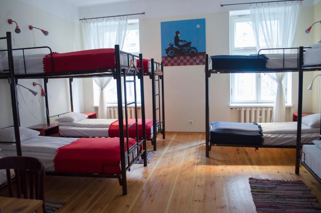 10-Bed Mixed Dormitory Room,703186342:JPEG